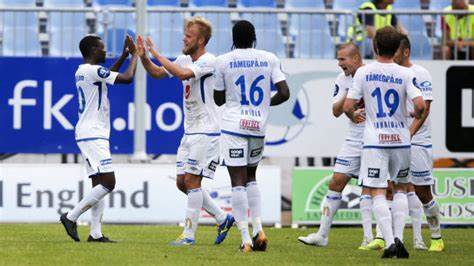 早报：不求同年同月同日生，但求同年同月同日2-2