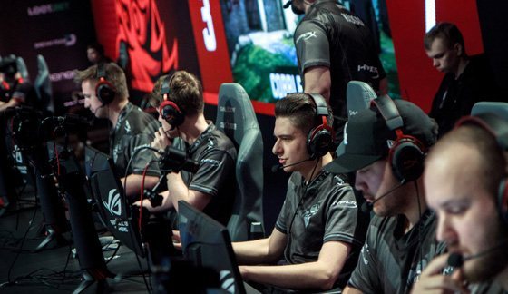 和卡洛斯 和卡洛斯