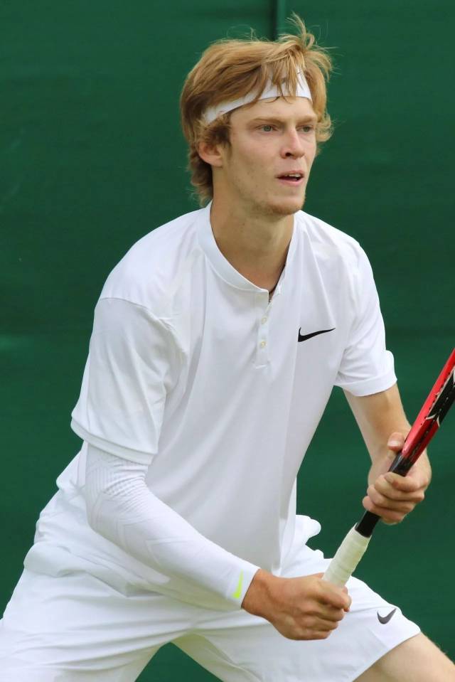 保持持续的 保持持续的